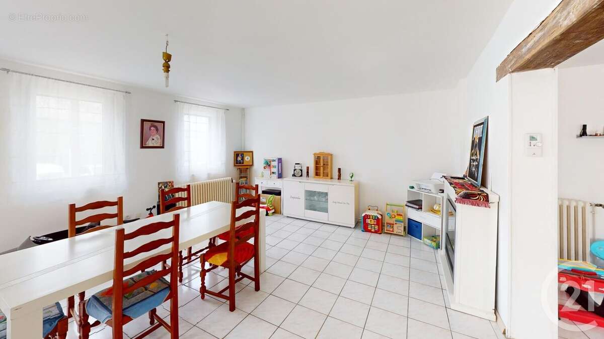 Maison à BRANCOURT-LE-GRAND