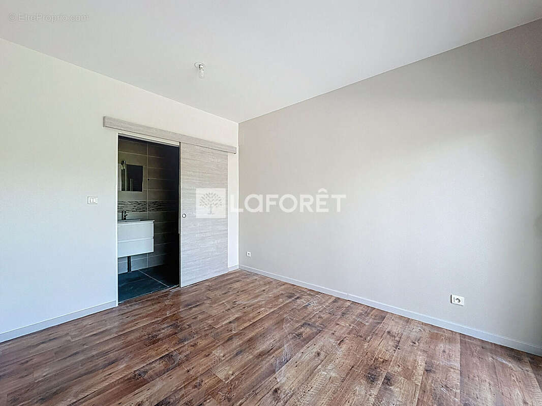 Maison à SAINT-JULIEN-SUR-VEYLE