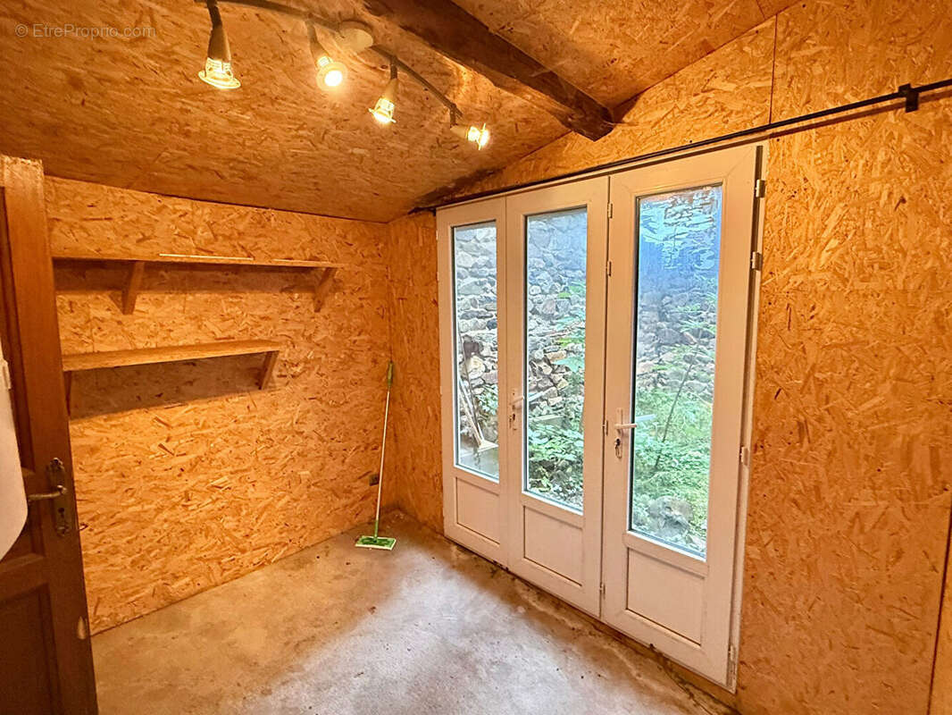 Maison à BLOT-L&#039;EGLISE