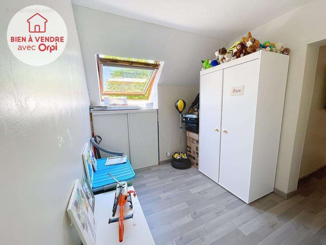 Maison à MONTALET-LE-BOIS