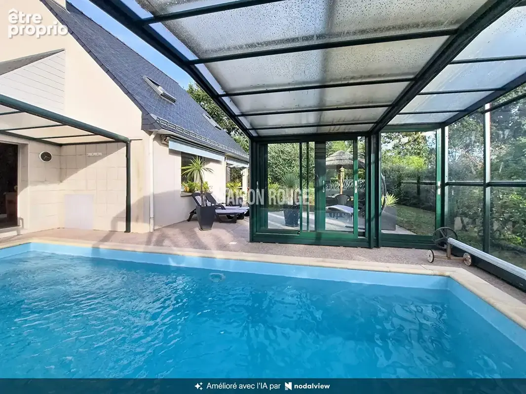Maison  avec piscine couverte  et  verriere - vannes luscanen - photo 3