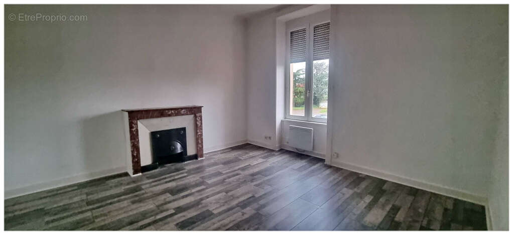 Appartement à GRIGNY