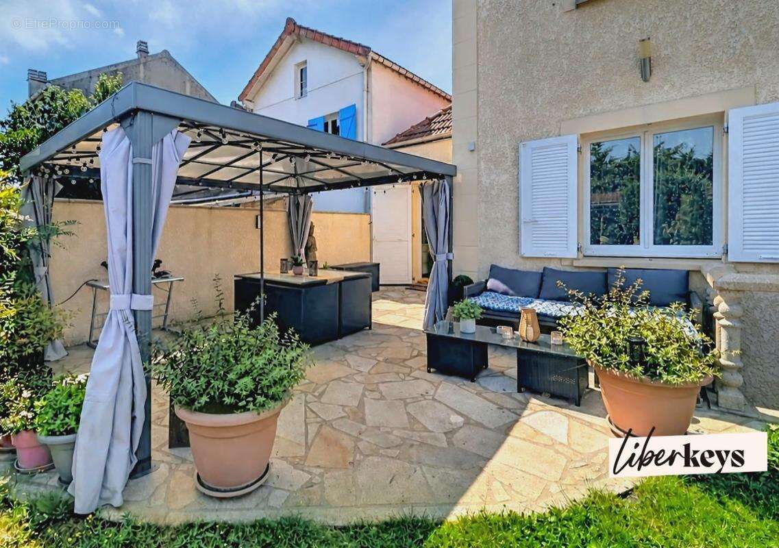 Maison familiale mêlant volumes, élégance et prestations de qualité à Herblay - photo 2