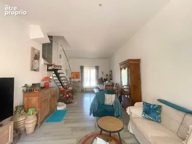 Villa familiale avec jardin, terrasses et garage - photo 8