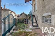 Photo 1 - Maison à SAINT-VINCENT-DE-MERCUZE