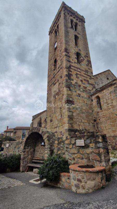 Maison à COUSTOUGES