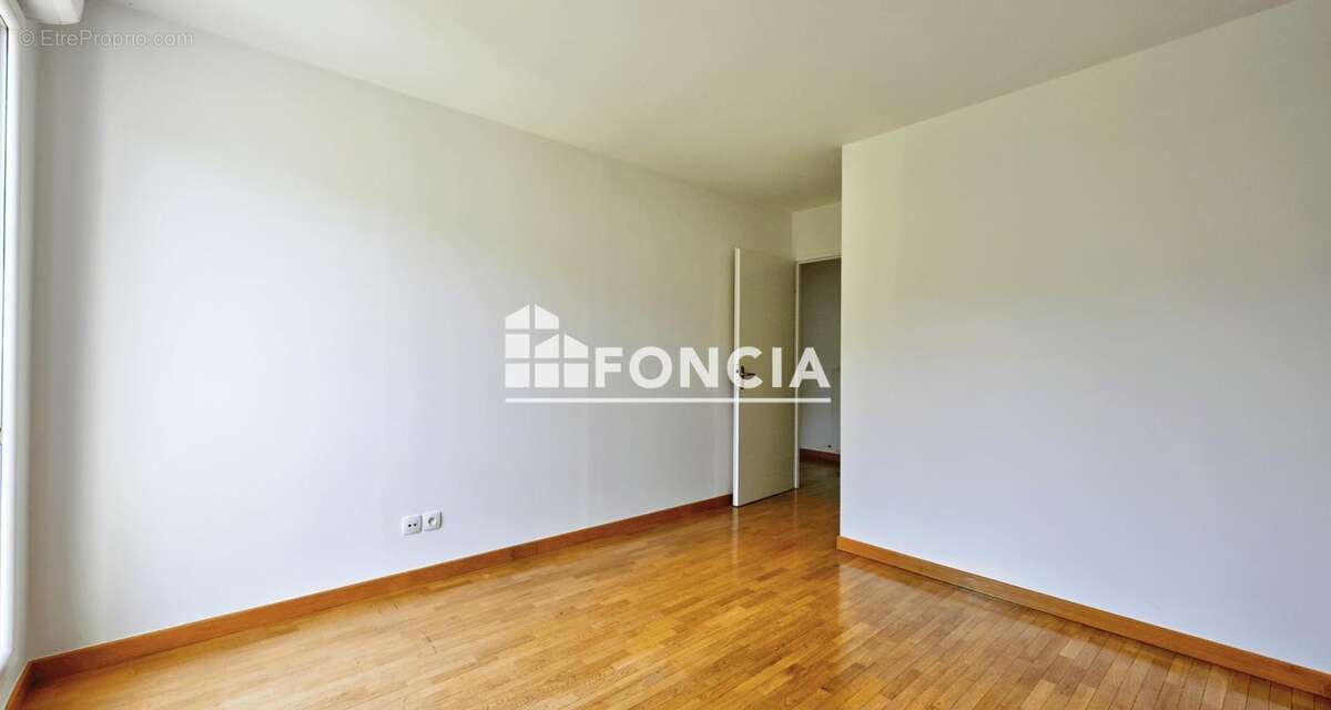 Appartement de 3 pièces, proche des écoles, des commerces et des transports - photo 6