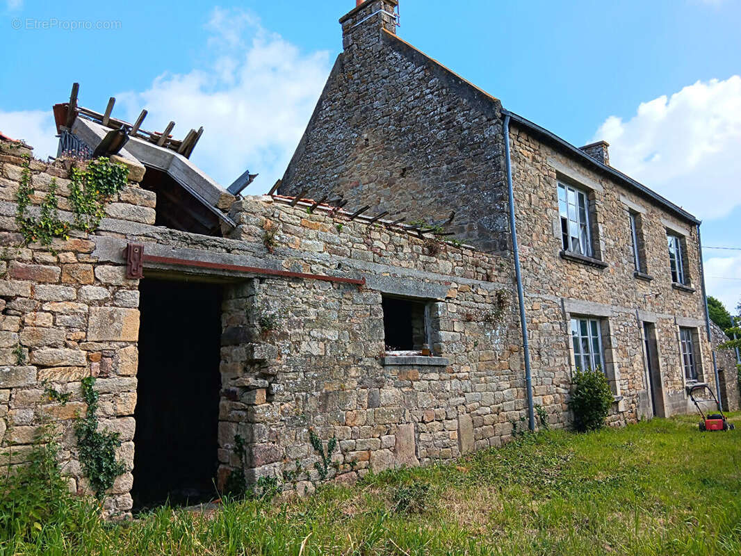 Maison à SAINTE-HELENE