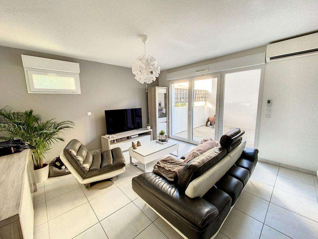 Appartement à SAINT-JEAN-DE-VEDAS