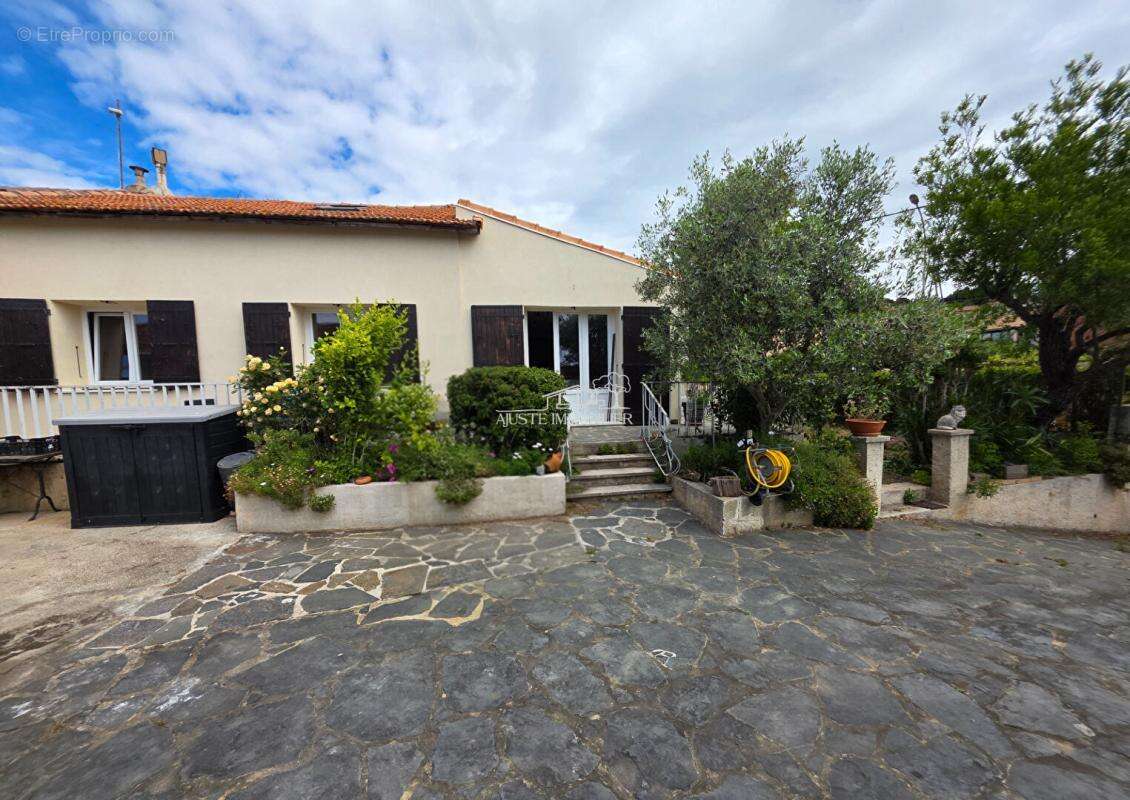 Maison à MARTIGUES