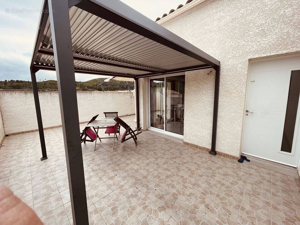 Photo 1 - Maison à ARMISSAN