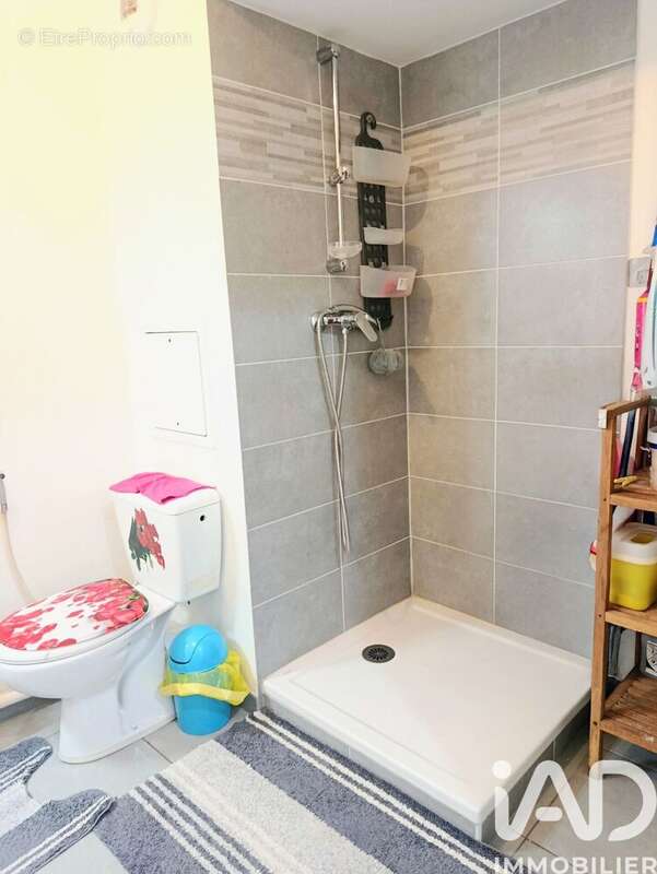 Photo 8 - Appartement à VILLENEUVE-LE-ROI