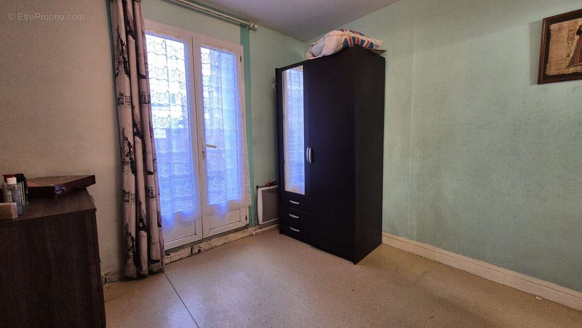chambre - Appartement à ROMENY-SUR-MARNE