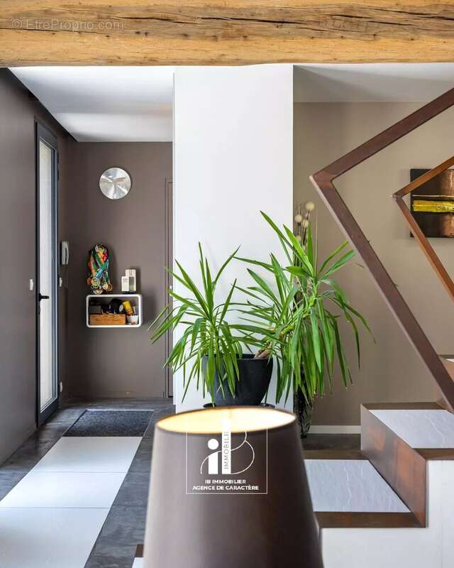 Maison à MORET-SUR-LOING