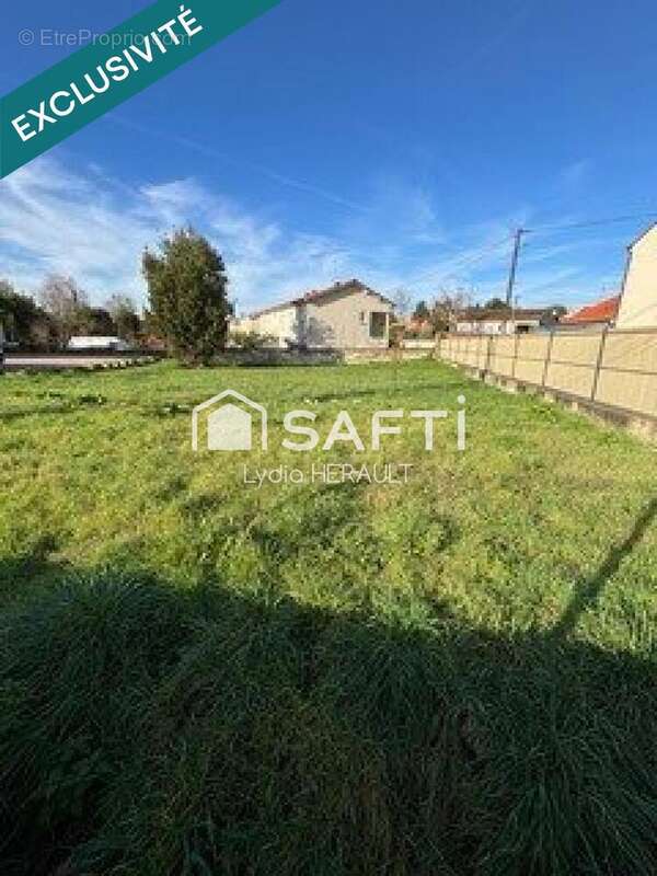 Photo 2 - Terrain à L'ISLE-D'ESPAGNAC