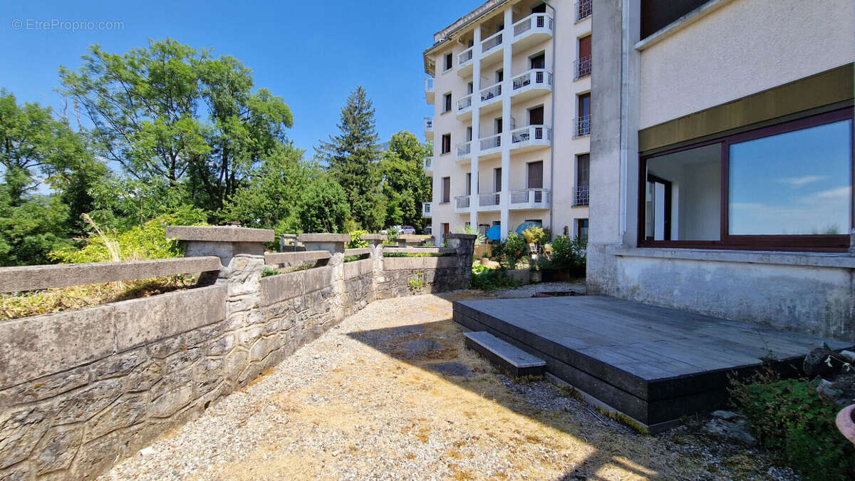 Appartement à AIX-LES-BAINS