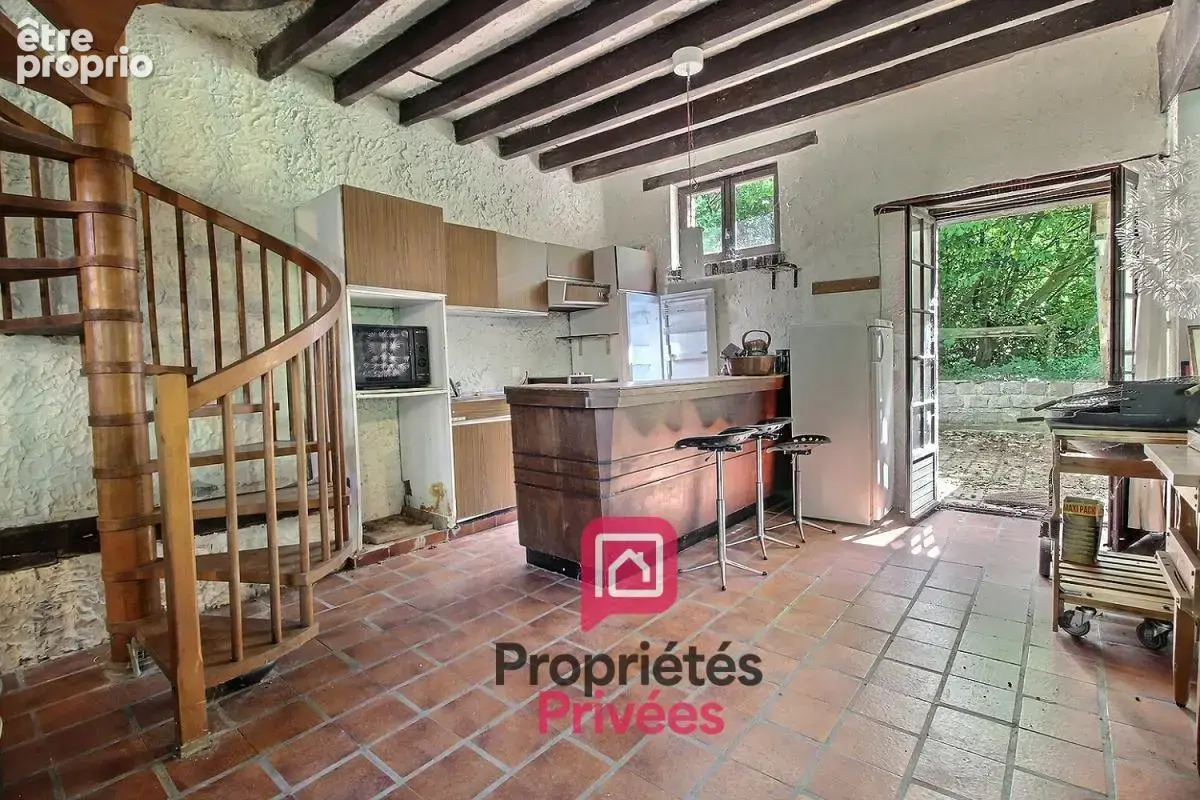 Authentique longere gatinaise de 170 m2 avec grange de 170 m2 aménagée, piscine interieure, dependances, terrain de plus d'1 hec - photo 11