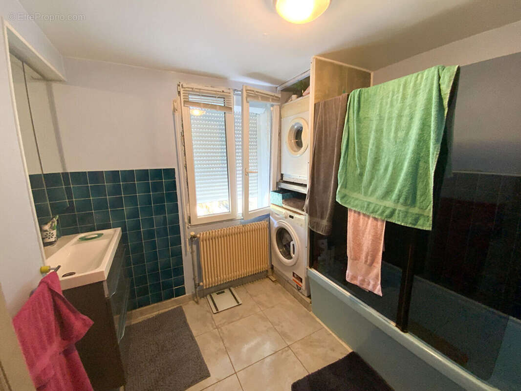 Quartier calme - maison réactualisée - photo 8