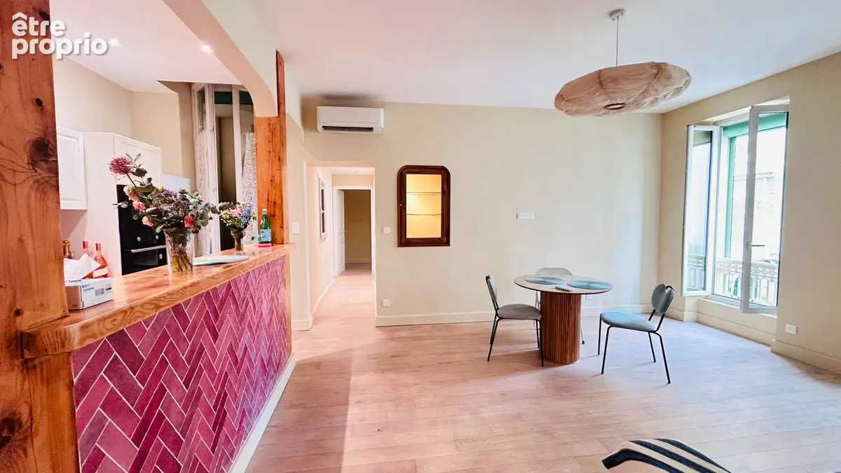 Appartement à MARSEILLE-6E