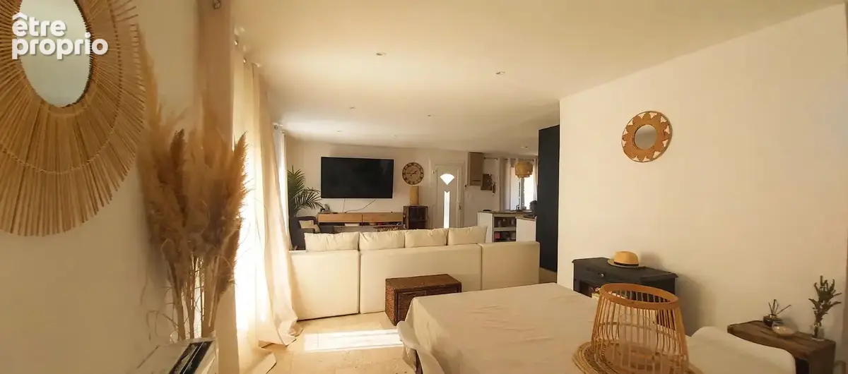Villa de plain-pied 99m² - entièrement rénovée - quartier calme - proche nîmes - photo 4