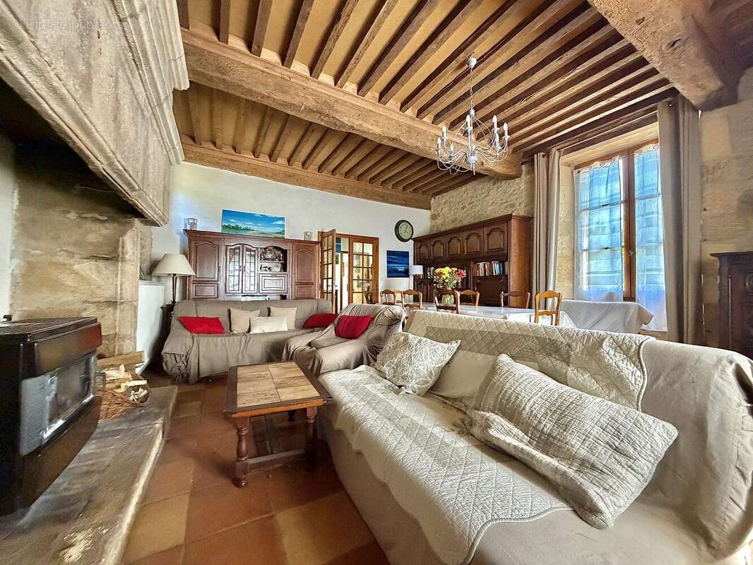 Maison à SARLAT-LA-CANEDA