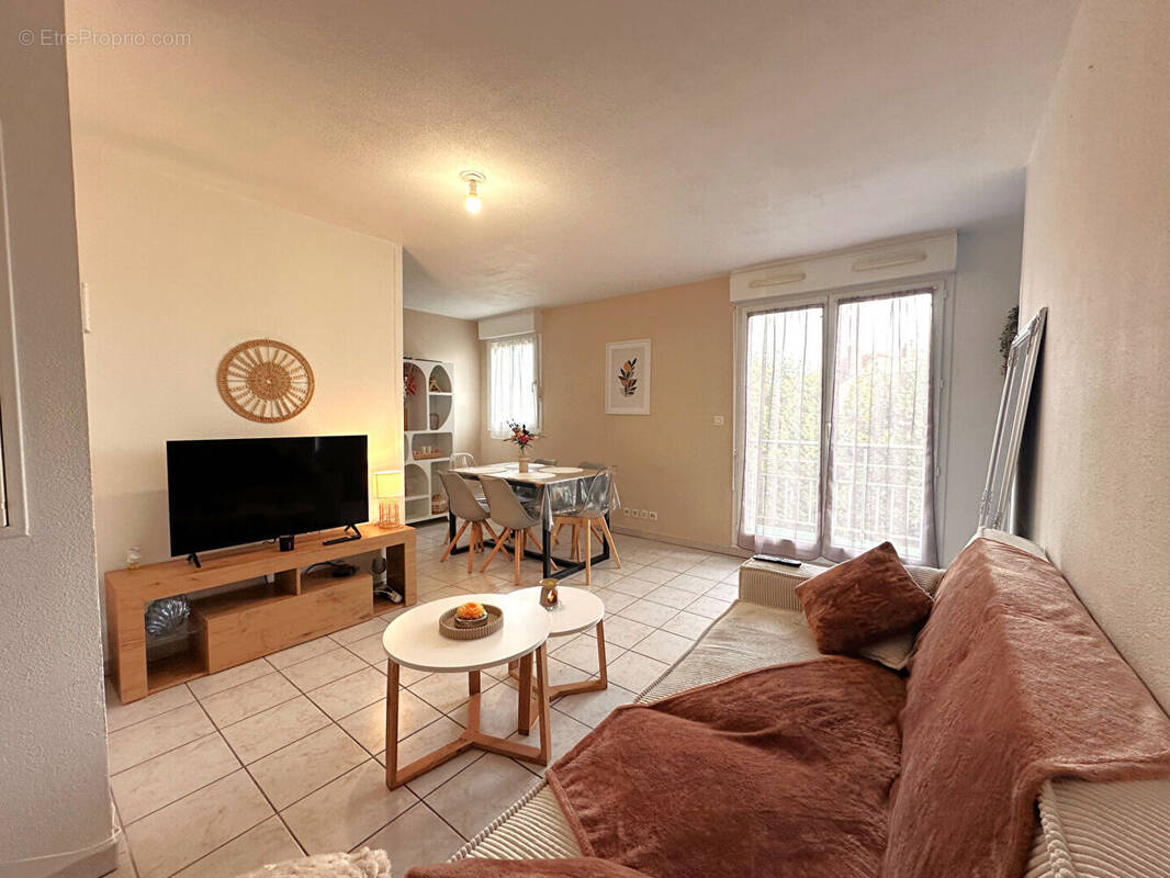 Appartement à CAUDRY