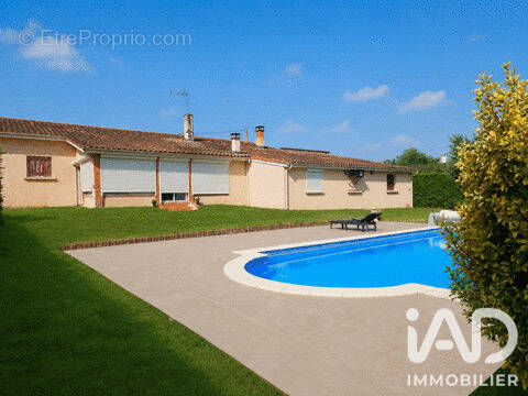 Maison 156 m² à Saint-Jory  - photo 1