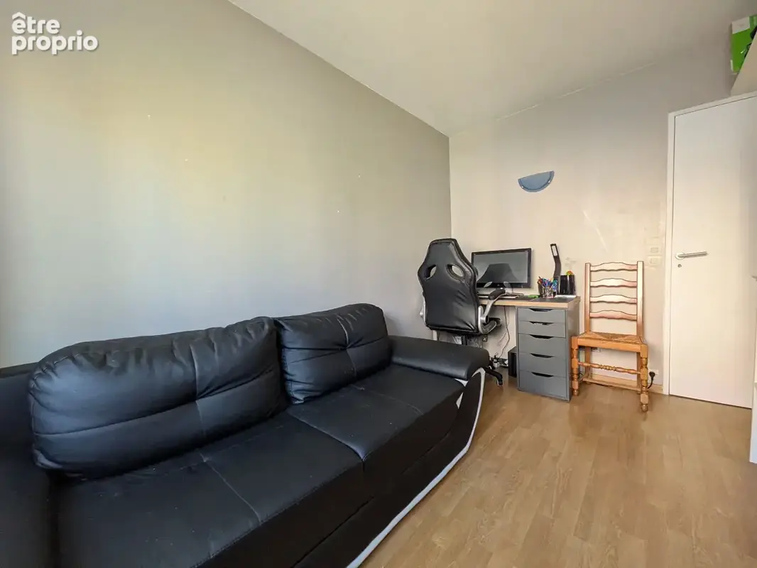 Bel appartement f4 ?- 3 chambres, balcon, parking et cave - photo 10
