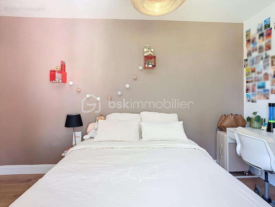 Maison à MAGNY-LE-HONGRE