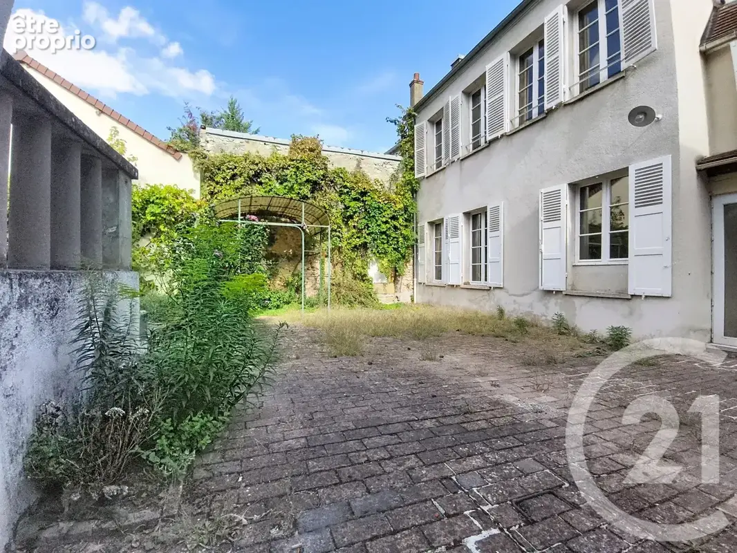 Maison 10 pièces 296 m² à vendre à Donnemarie-Dontilly (77520) - photo 21