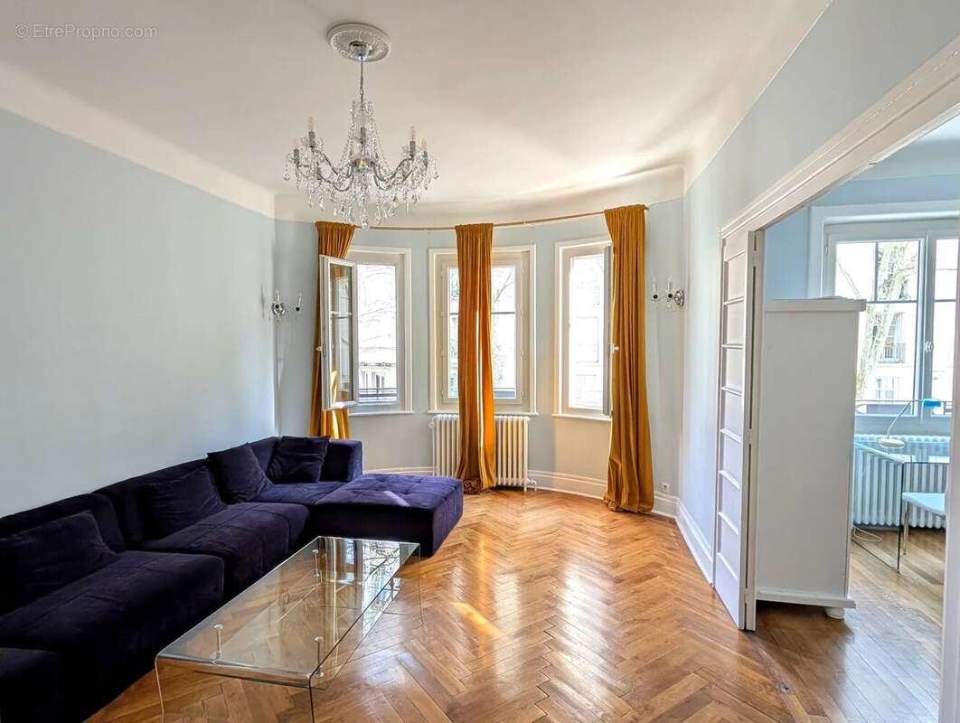 Appartement à LYON-6E