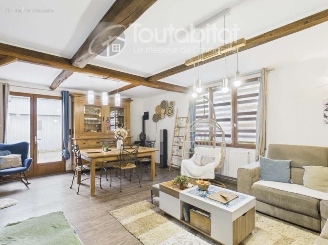 Maison à CHAUMONT-PORCIEN