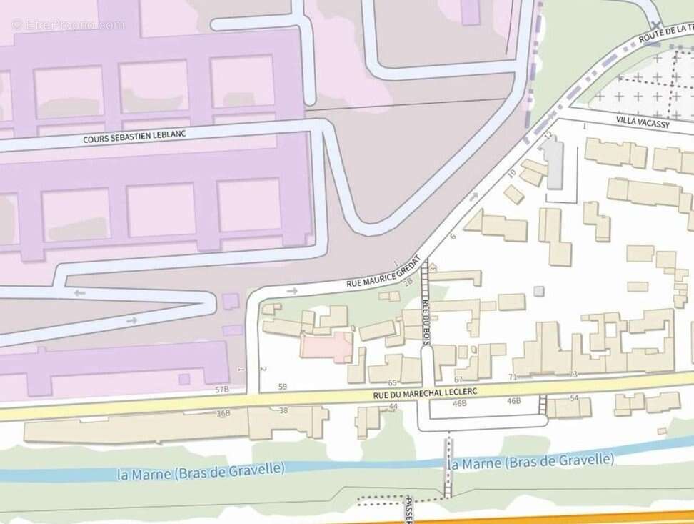 Terrain à SAINT-MAURICE