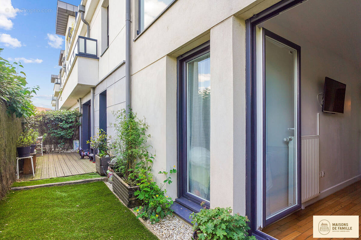 Appartement à NOISY-LE-ROI