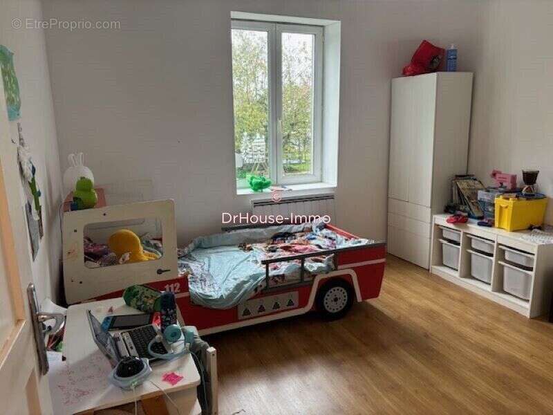 Maison à HELLEMMES-LILLE