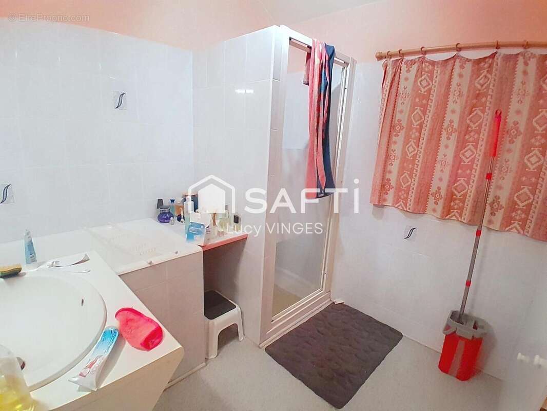 Photo 5 - Maison à PUY-L'EVEQUE