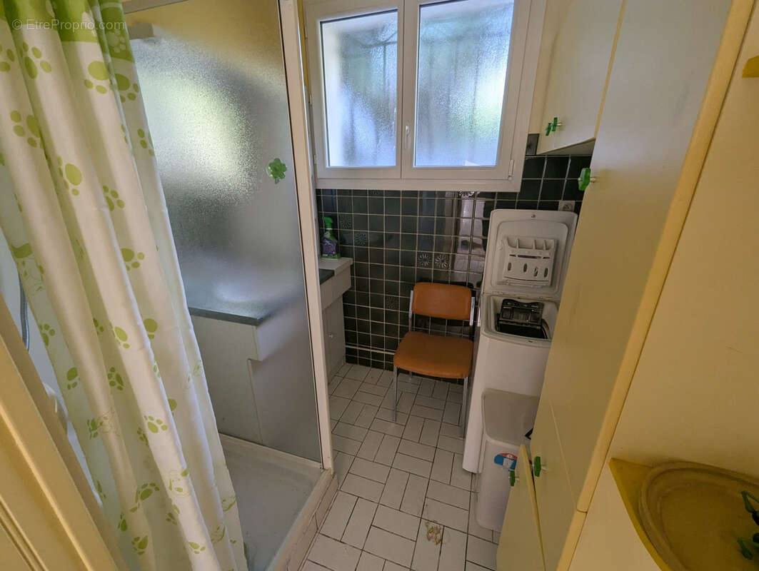 Maison à MONTGIVRAY