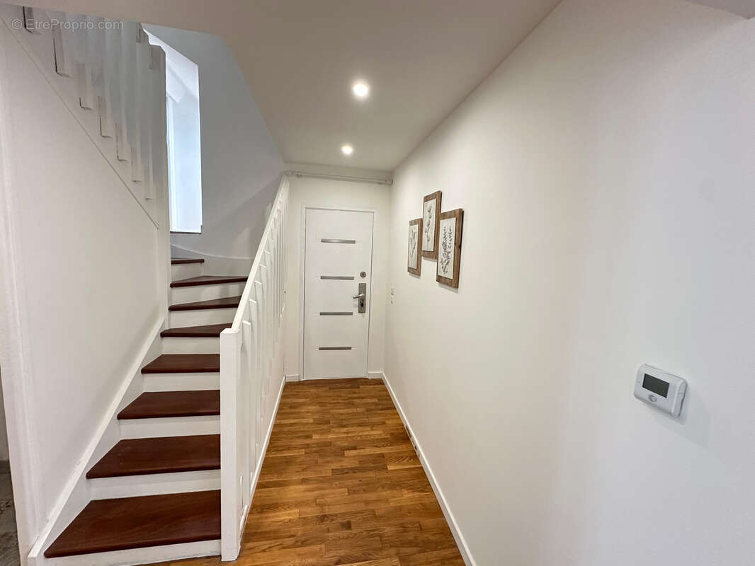 Maison à COURCOURONNES