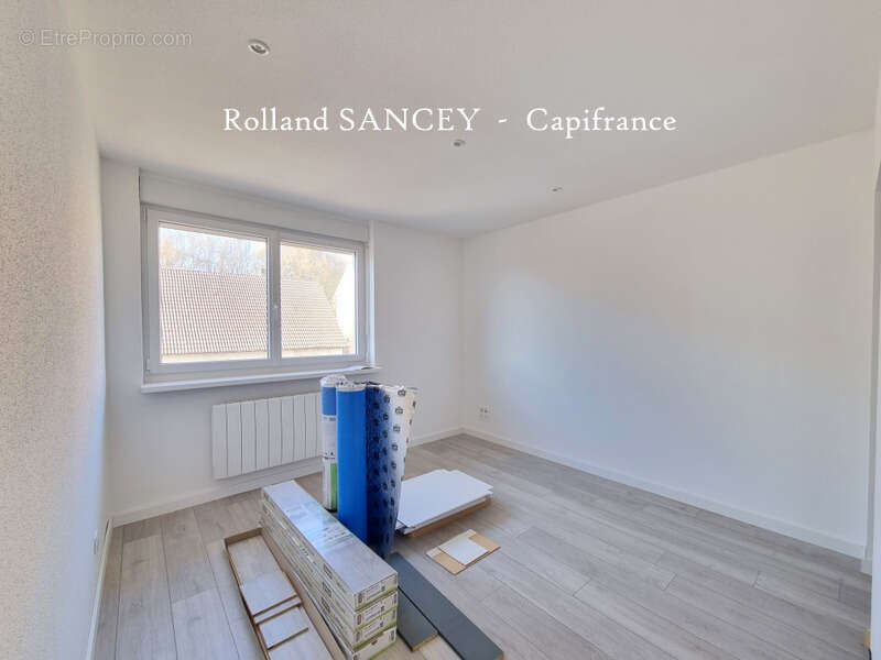 Appartement à RECHESY