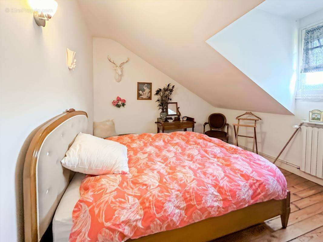 Maison à SARLIAC-SUR-L&#039;ISLE