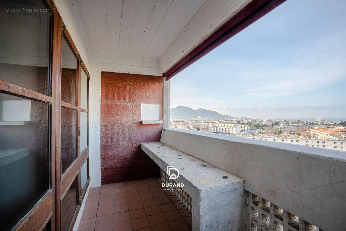 Appartement à MARSEILLE-8E