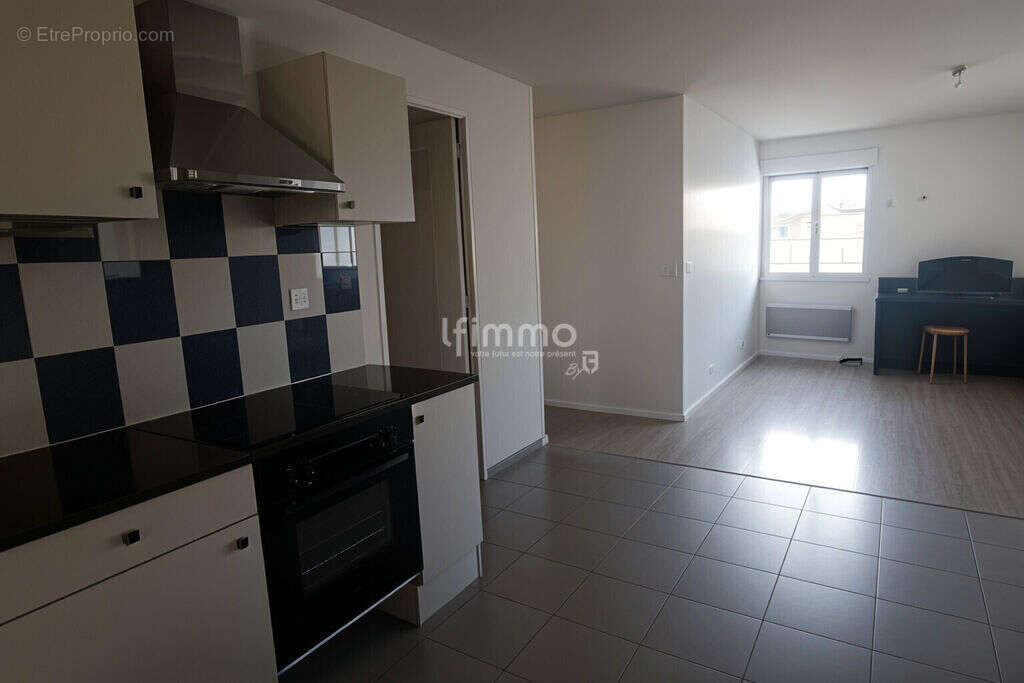 Appartement à IVRY-SUR-SEINE
