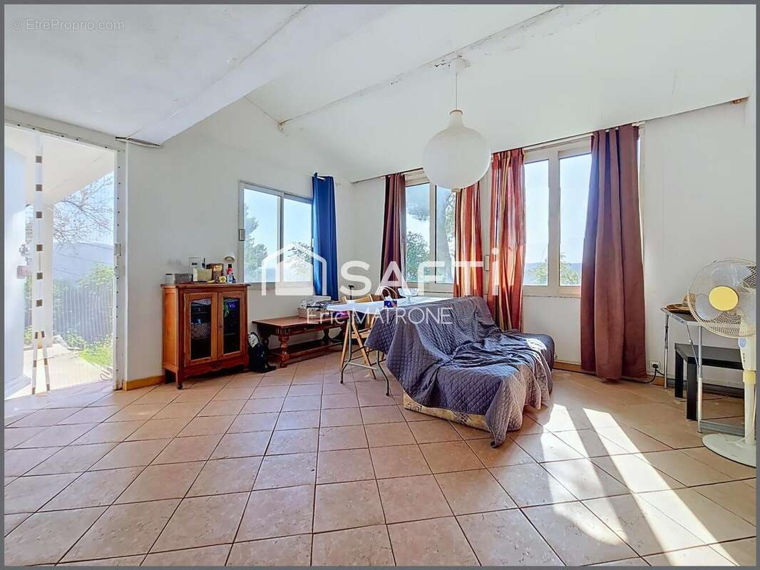 Photo 6 - Maison à MARSEILLE-11E