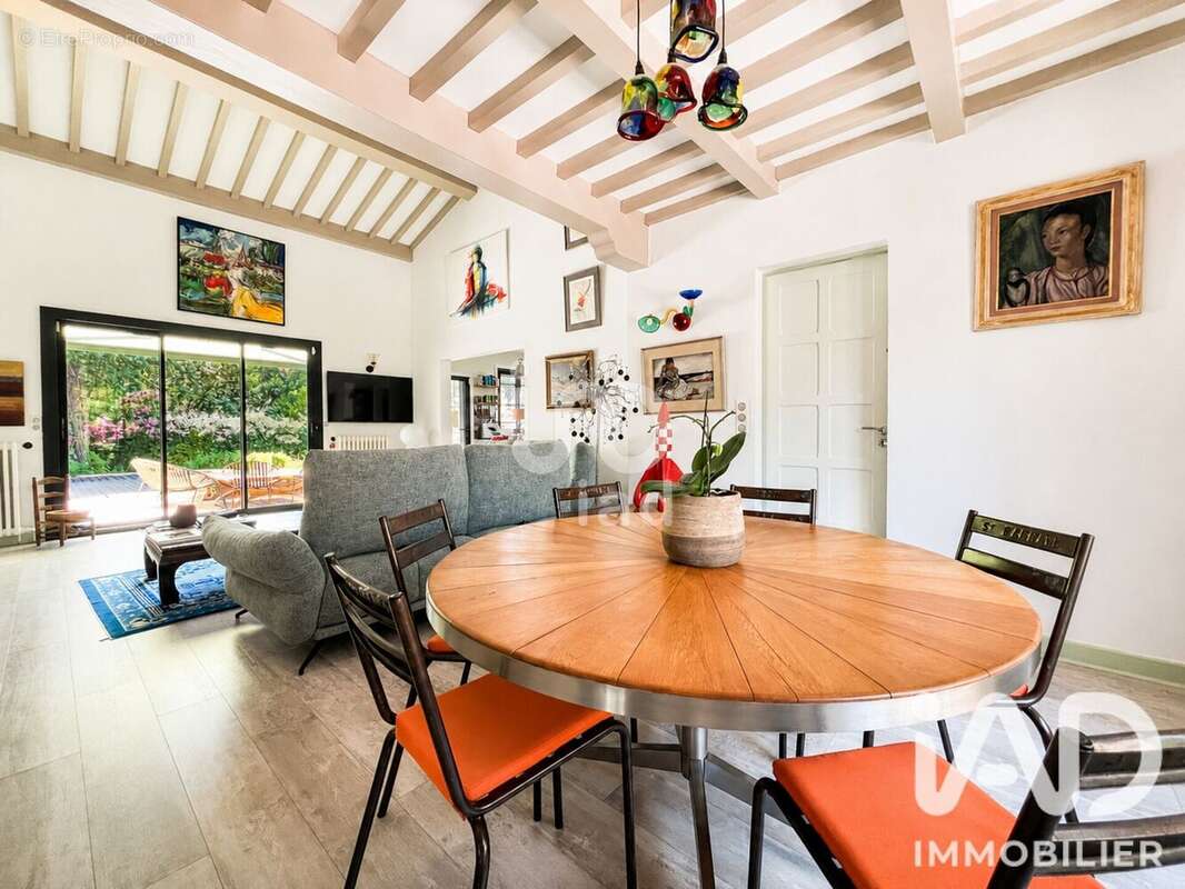 Photo 8 - Maison à SAINT-RAPHAEL