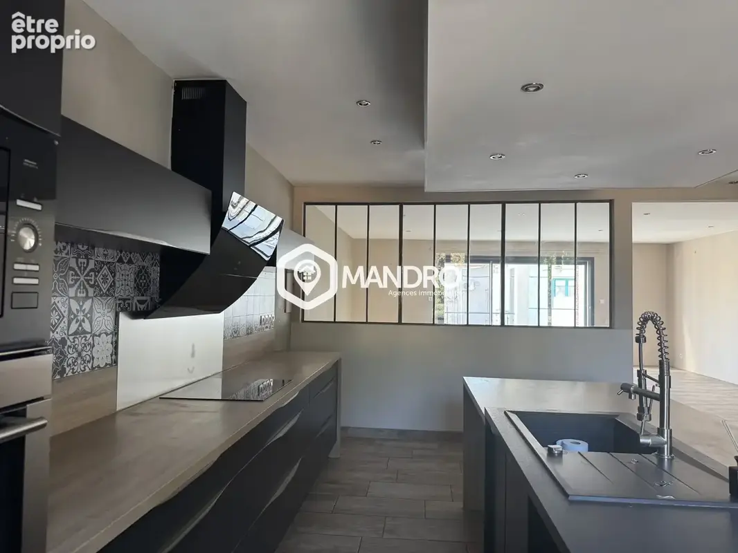 Maison 5 pièces 126 m² à vendre à Millas (66170) - photo 2