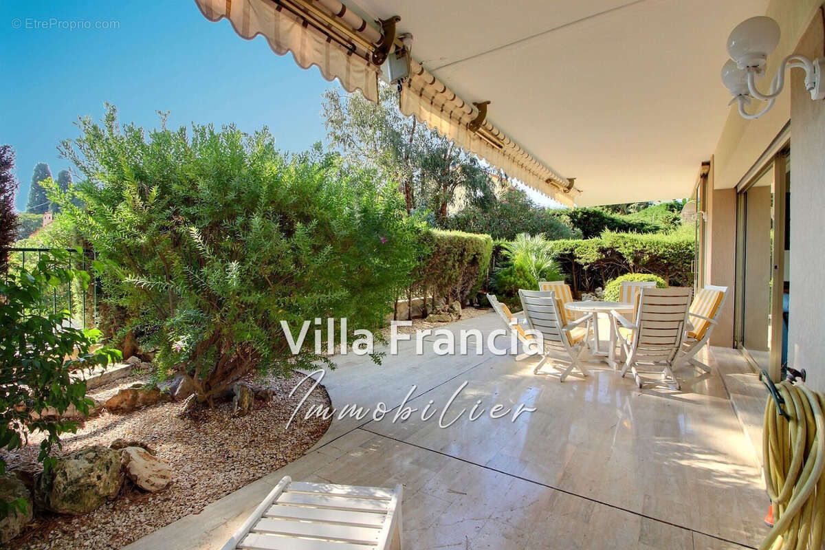 Appartement à CANNES