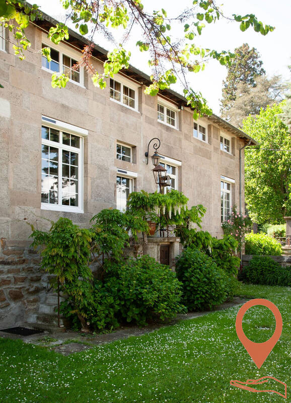 Maison à SAINT-ETIENNE