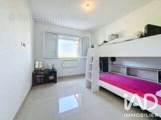Maison 95 m² à Les Leves-Et-Thoumeyragues  - photo 7
