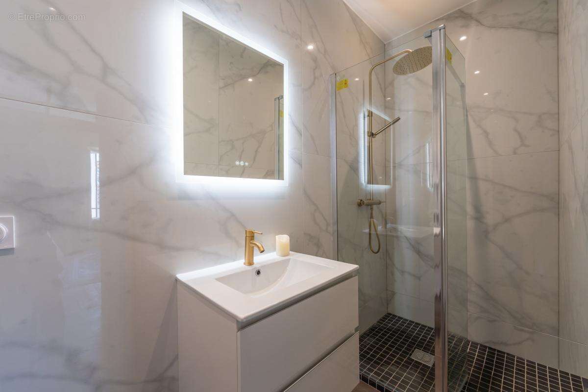 Maison 421 m² à Puiseaux  - photo 20