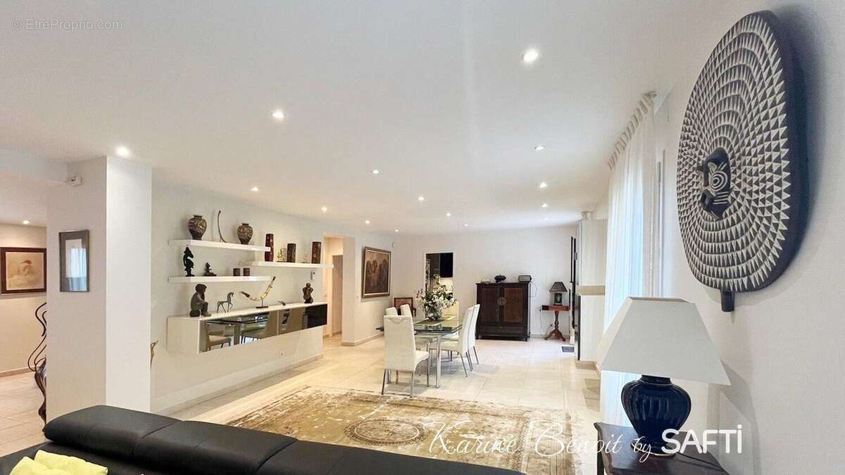 Photo 4 - Maison à LE COUDRAY-MONTCEAUX